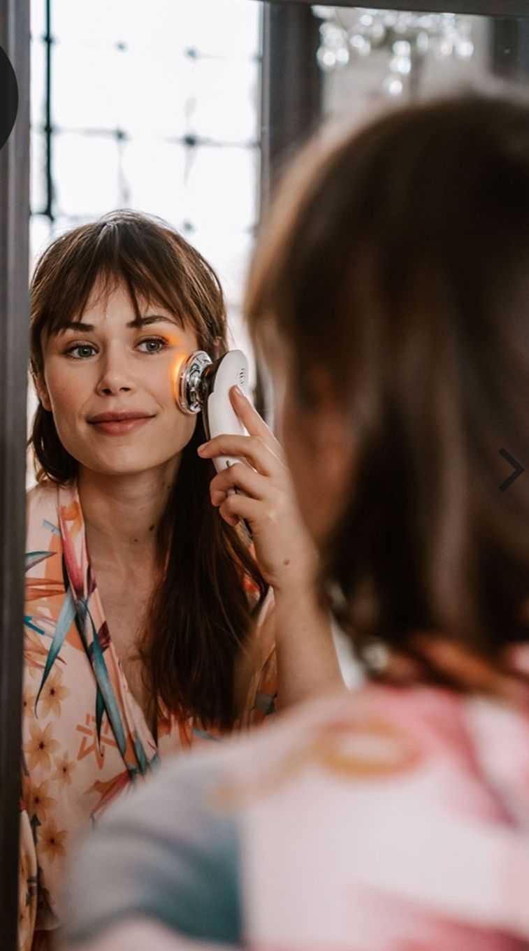 Beautifly urządzenie do mezoterapii bezigłowej lifting masaż fototerap