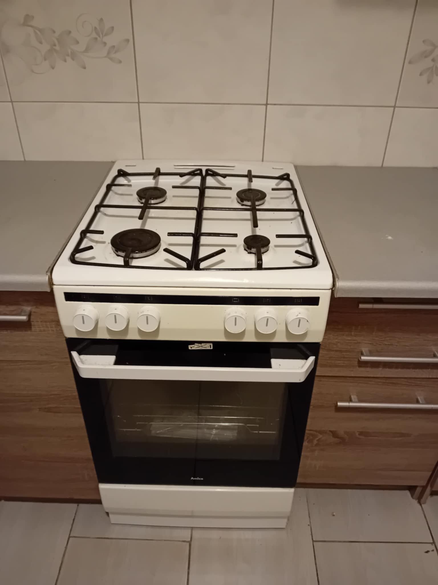 Kuchenka gazowo elektryczna