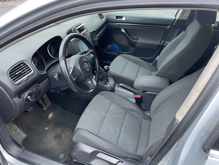 автомобіль гольф 6