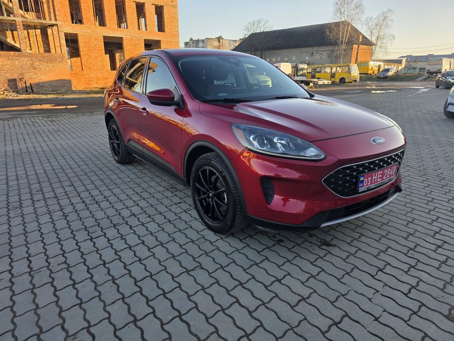 Ford Escape 2020 року