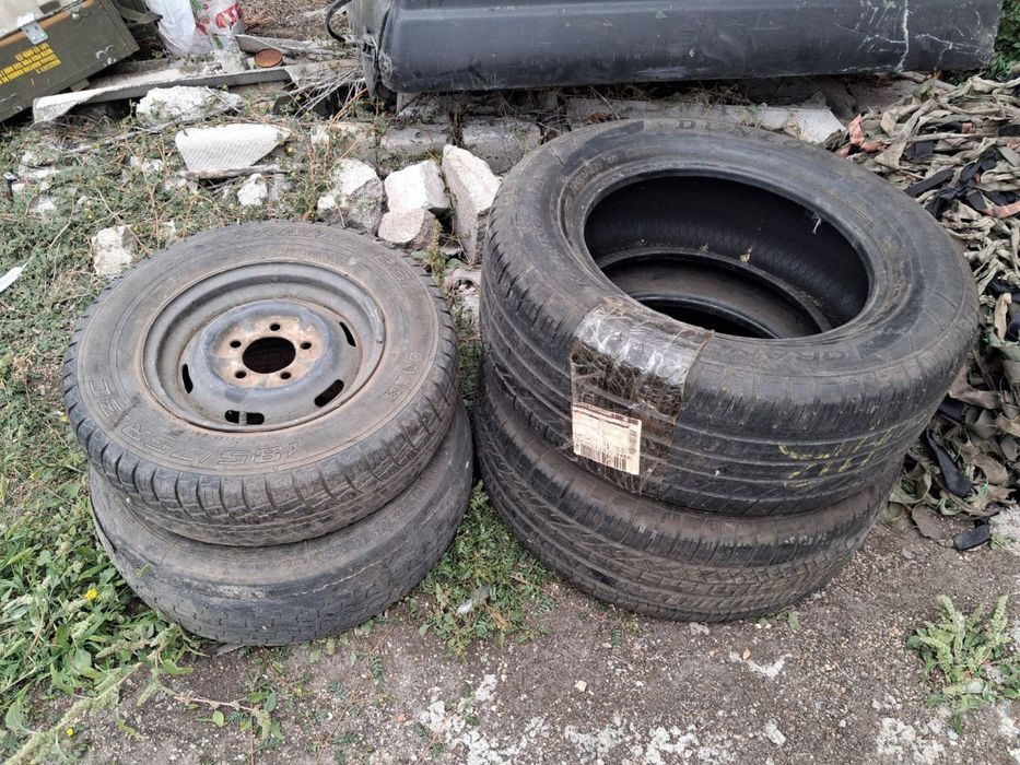 Шины б/у лотом: 2×185/75 R13 + 2x255/60 R17 (дёшево).