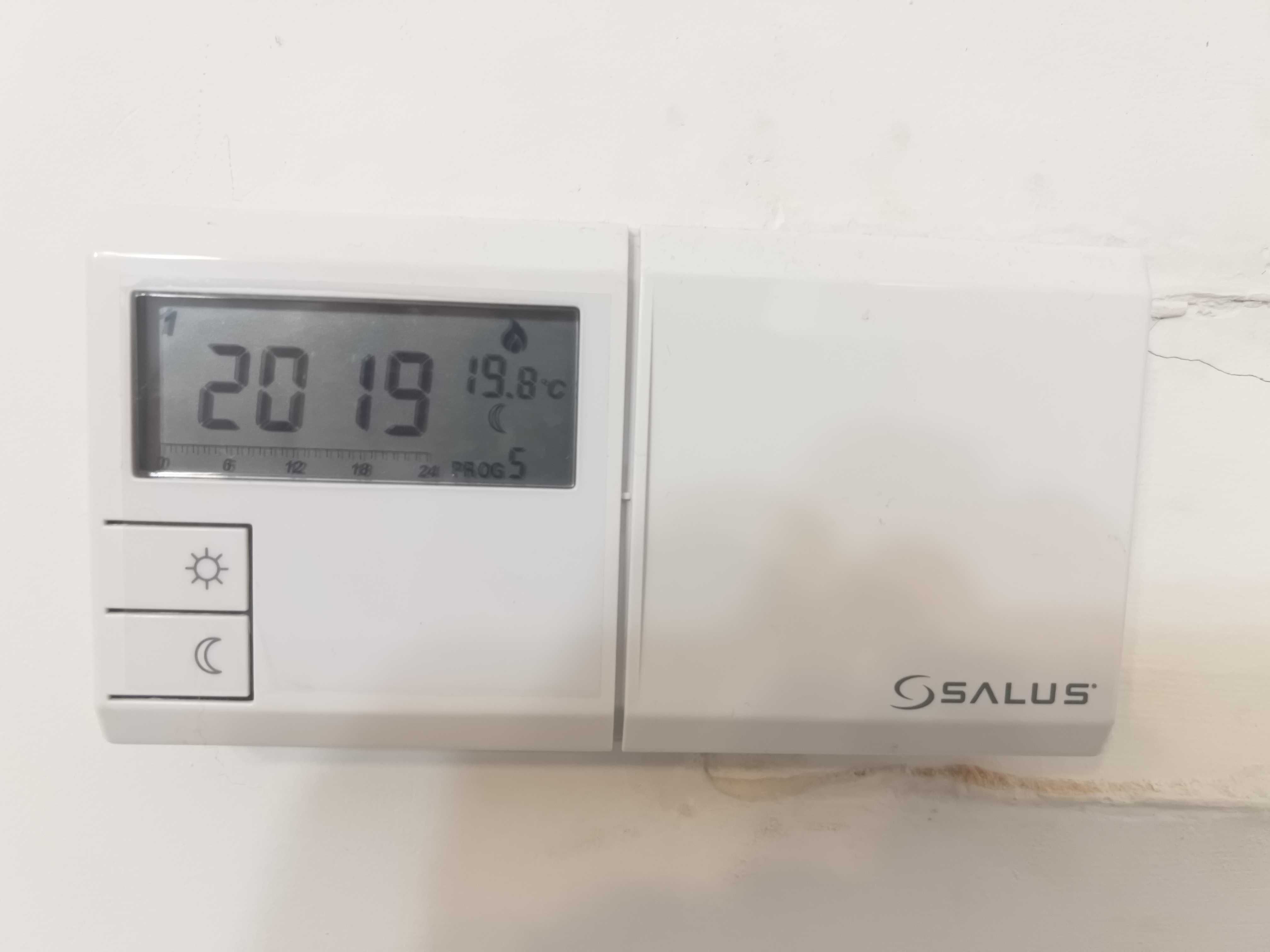 piec gazowy 2-funkcyjny Ferroli DIVAtop 60 c24 wiszący