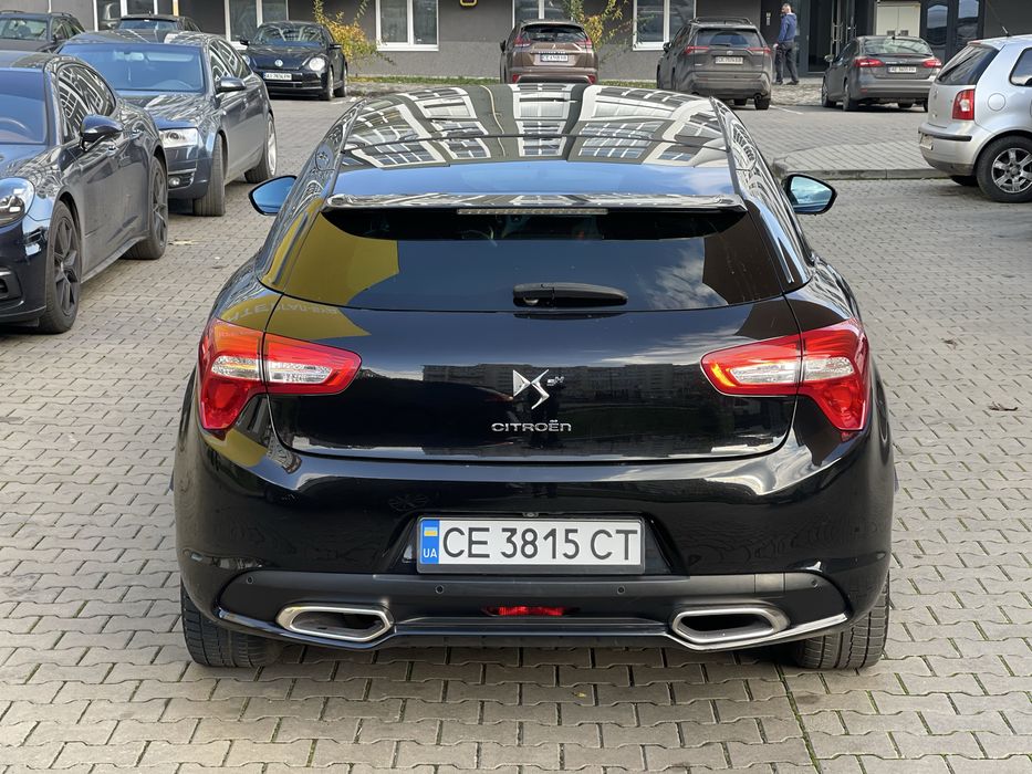 Ds5 гібрид/дизель ПОВНИЙ ПРИВІД 200к.с
