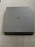 Konsola PlayStation 4 Slim 500GB + dwa pady