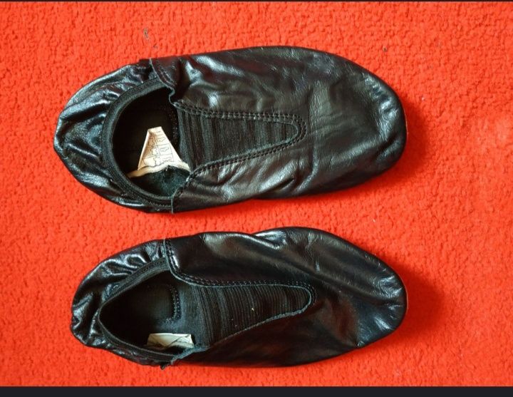 Baletki czarne 33 rozmiar