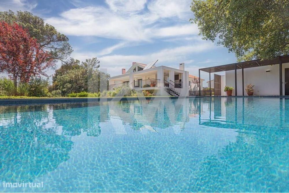 Moradia T5 de luxo com piscina I Lote 2800m2 I Maceira-Leiria