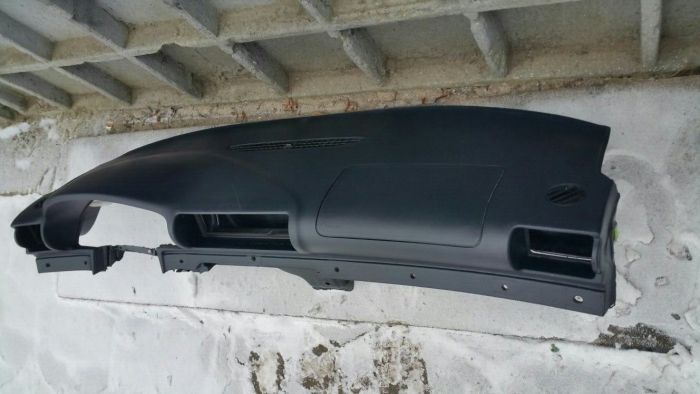 Deska Kokpit AIRBAG AUDI A4 B5 1.6 1.8 1.9 2.4 2.6 2.8 Sedan/Limuzyna