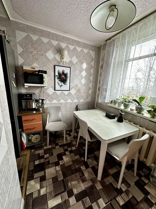 Продам 3х кімнатну квартиру