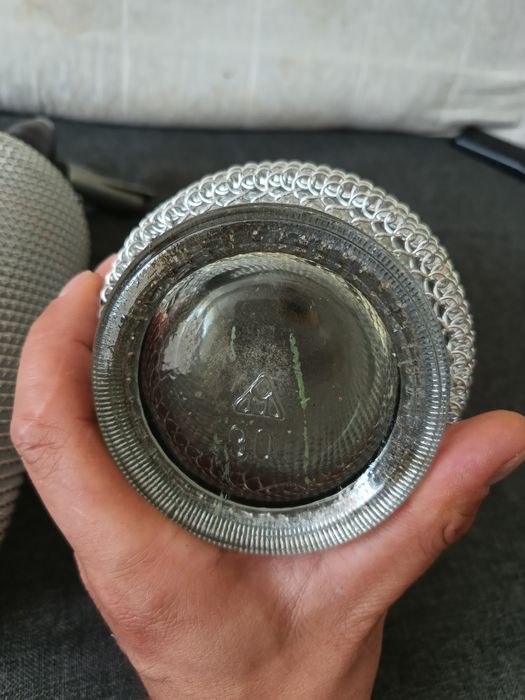 Syfony PRL szklane w siatce drucianej