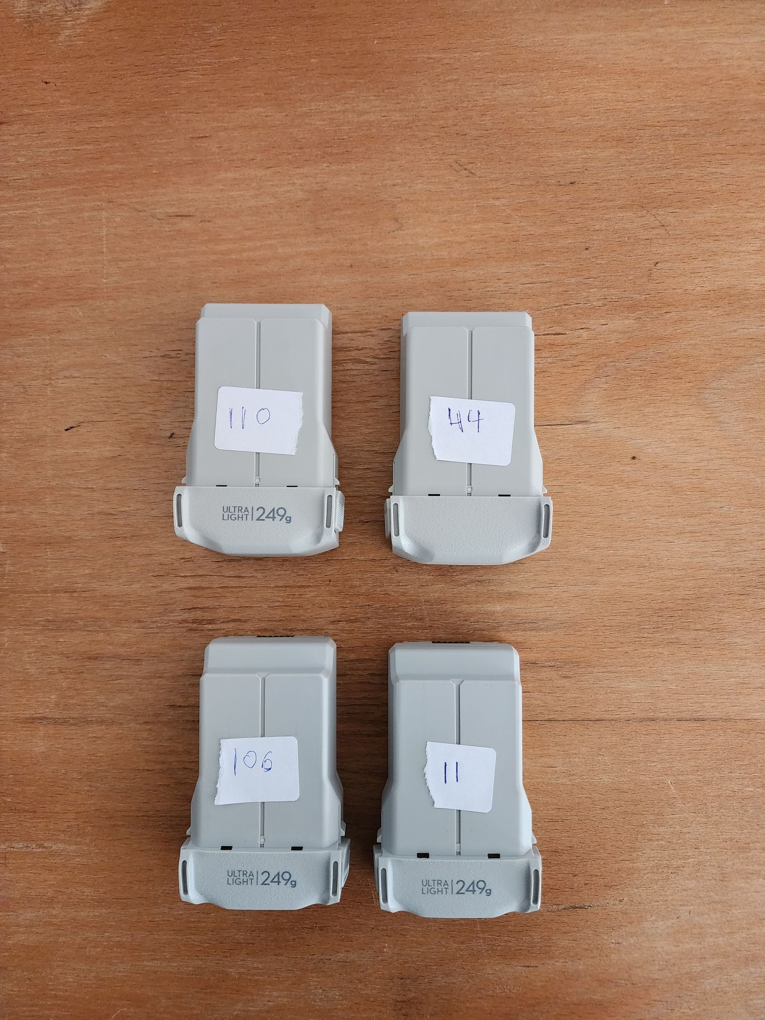 DJI Mini 3 Pro Fly More Combo RC, como novo e com extras