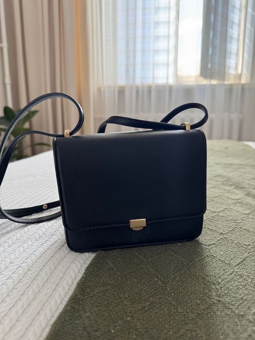 Сумка жіноча чорна базова massimo dutti