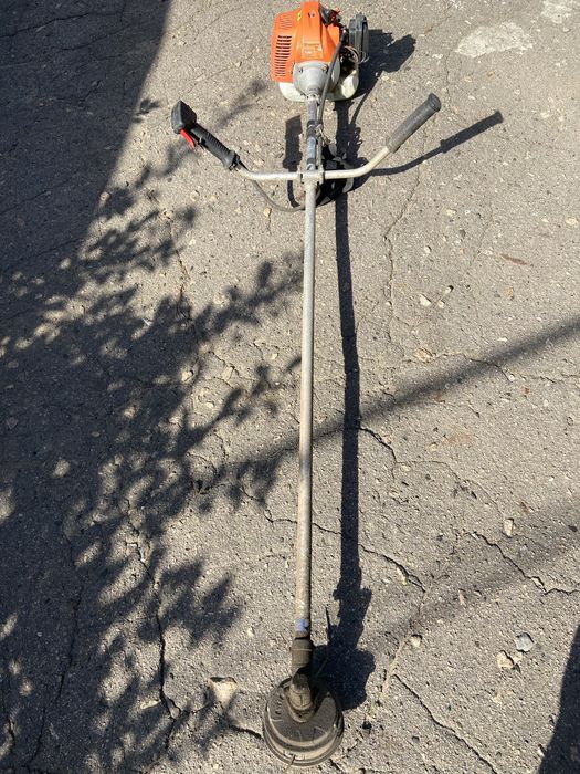 Мотокоса (тример) Husqvarna 557r.