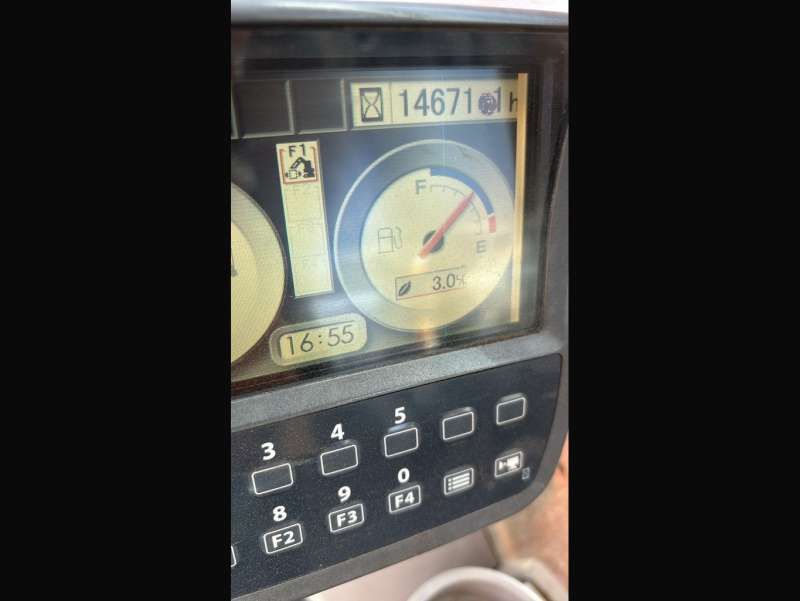 Escavadora De Braço Comprido HITACHI ZX210LC-3