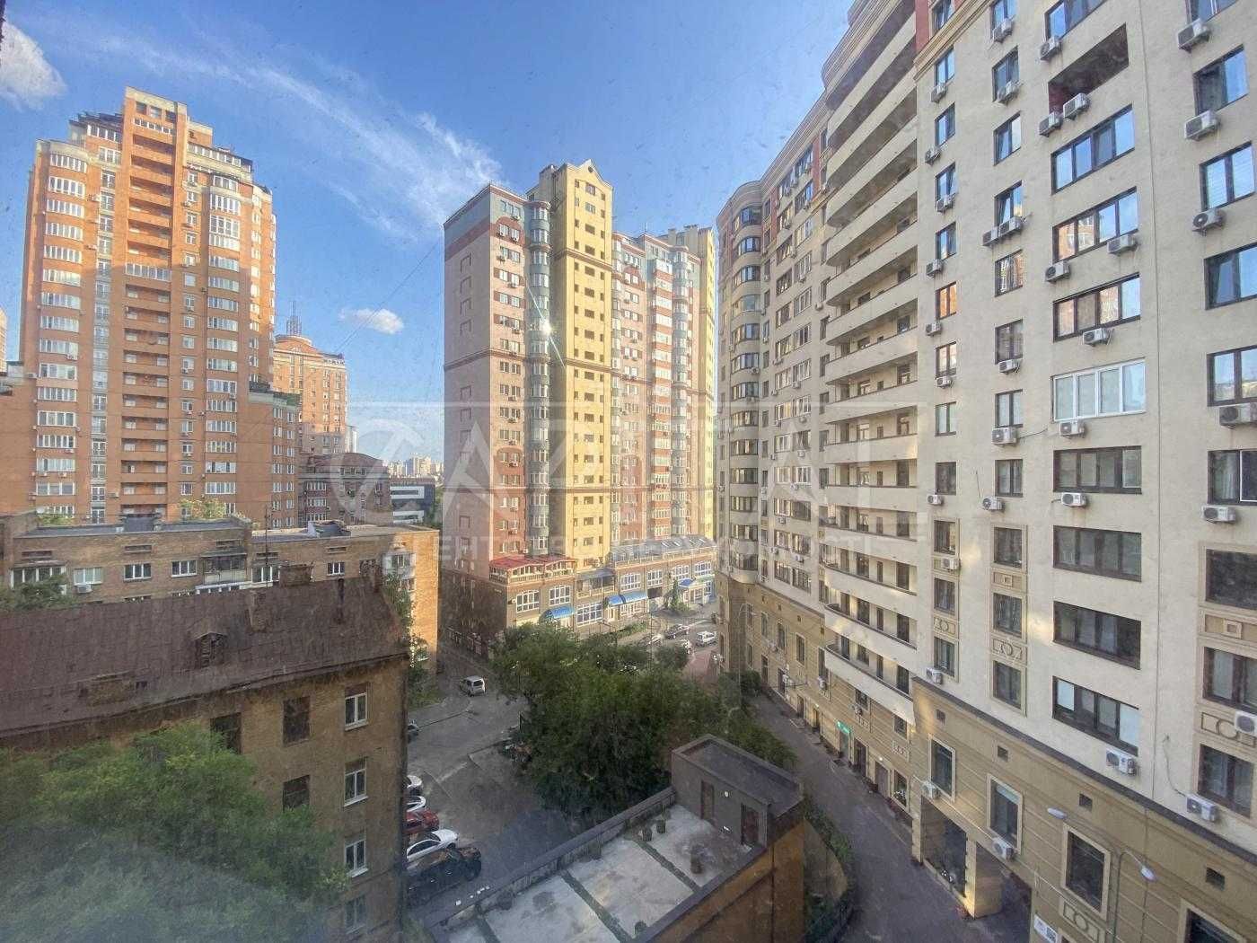 Продаж 1-к квартира Шевченківський район, Лук'янівка, Центр.