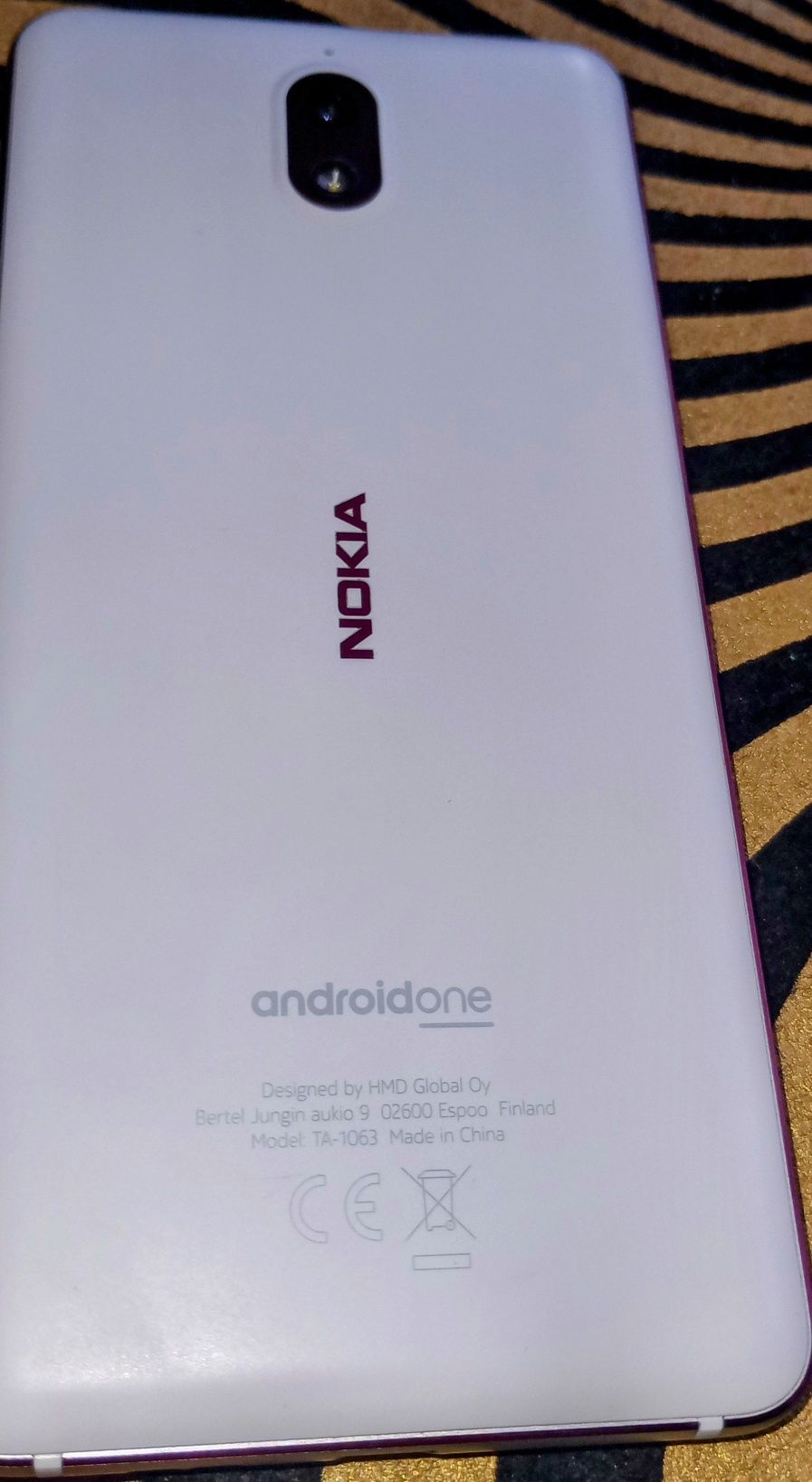 Smartfon Nokia 3.1 stan idealny plus ładowarka i etui