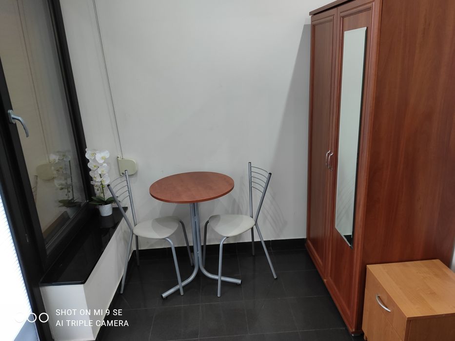 Umeblowany pokój Ala kawalerka w Ciechocinku