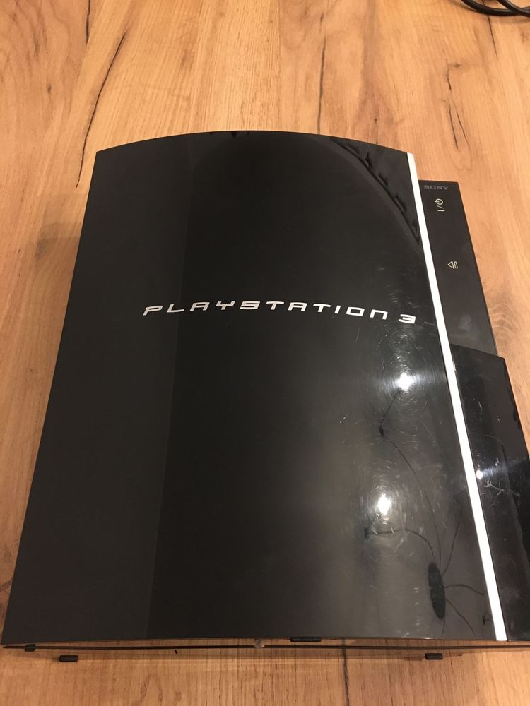 PlayStation 3 80gb 2 pady i 5gier