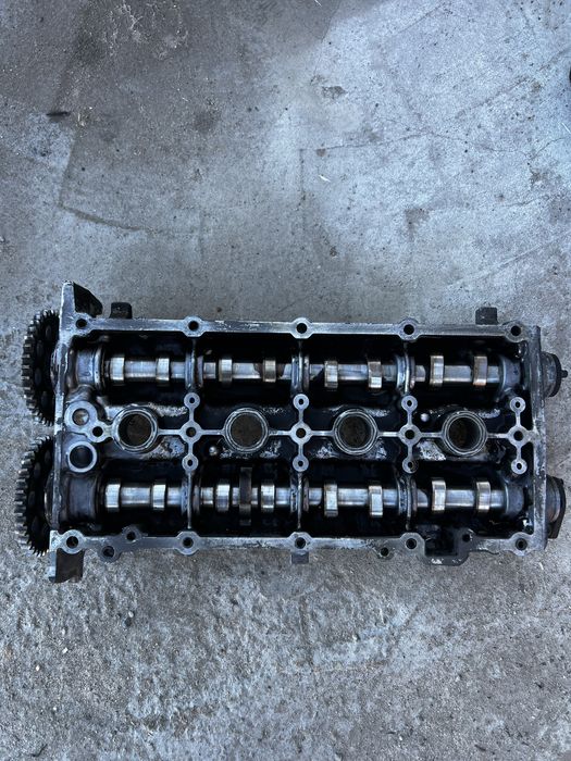 ГБЦ VW Polo 1.6, клапанна кришка с роспредвалами, кришка цепи, поддон
