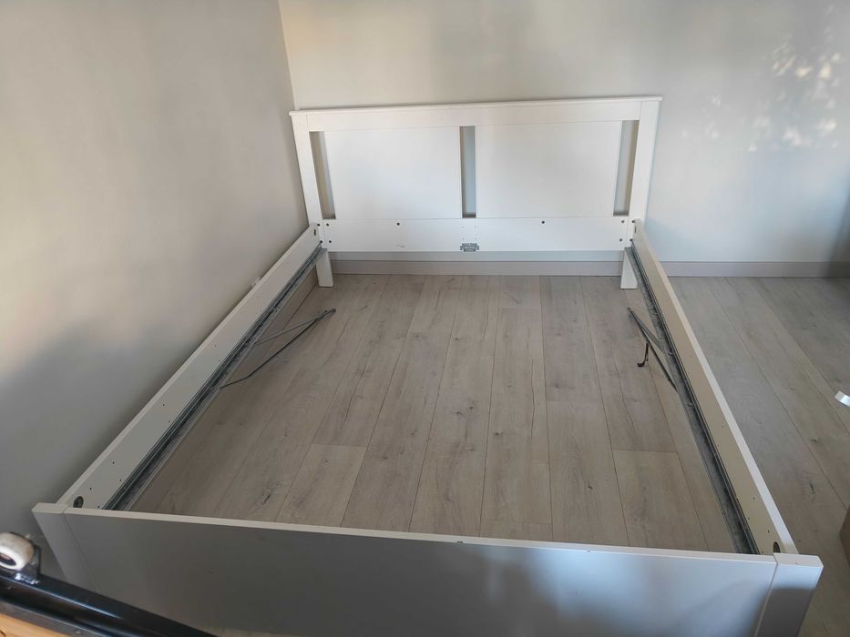 Rama łóżka Ikea Songesand z szufladami