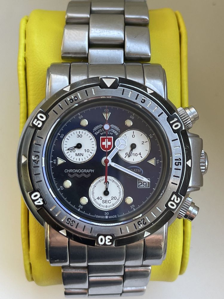 Часы Swiss Military Watch