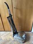 Polerka froterka do podłóg Hoover F 38PQ s