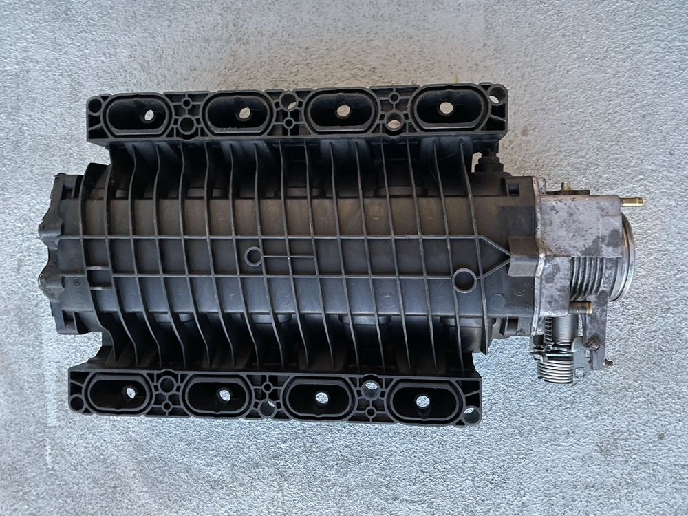Kolektor ssacy M60 (M62) v8 e39 e38 e34 swap