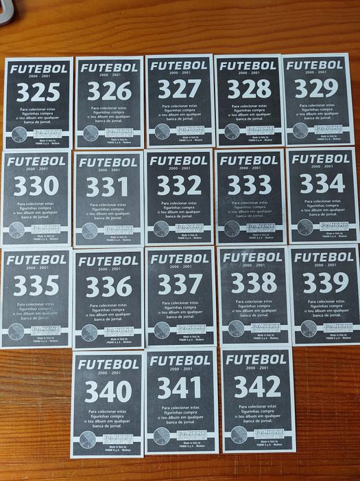 Cromos selecção nacional portuguesa, 2000/2001