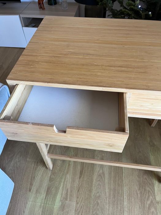 estante bambou nordkisa muito boa