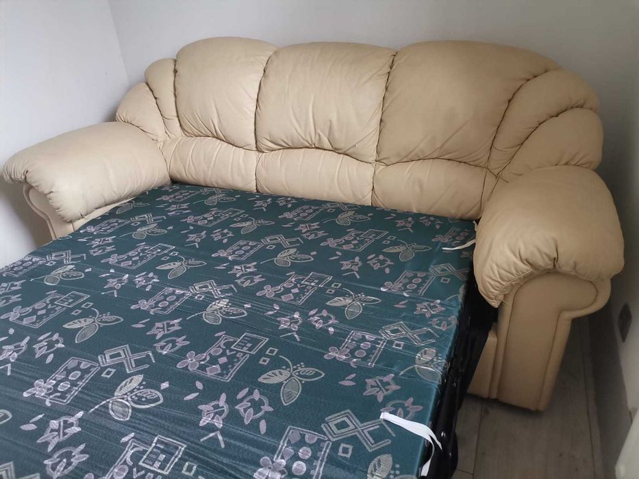Skórzany kpl kanap i fotela. Skóra naturalna .Spanie+ pufa