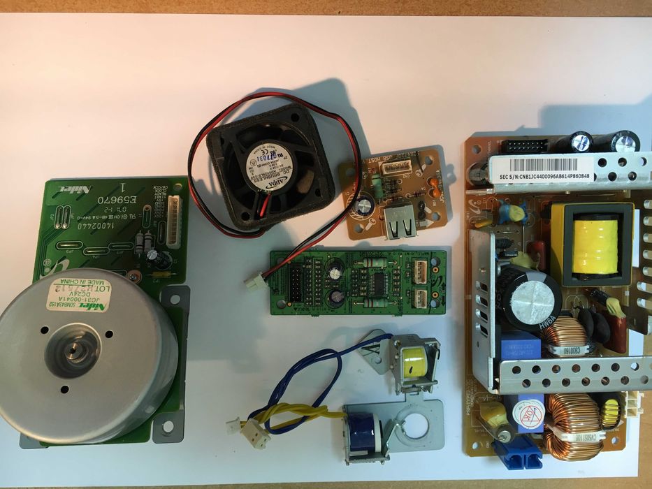 Принтер МФУ Samsung CLX-2160 CLP-360 на запчастини. Розборка