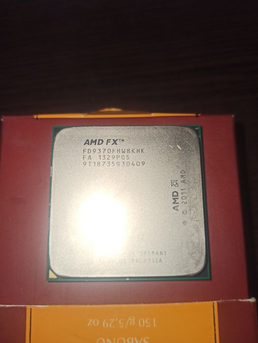 AMD FX-9370 4,4/4,7 ГГц  8 Core