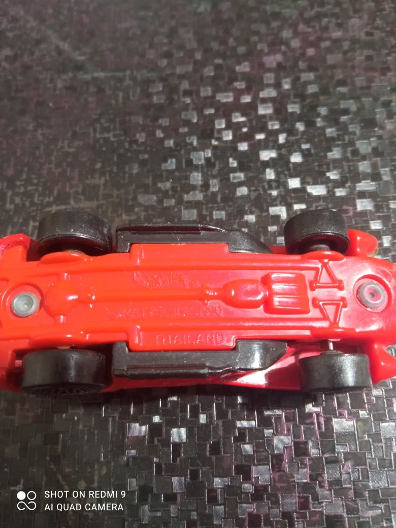 Ferrari 250 hot wheels czerwone