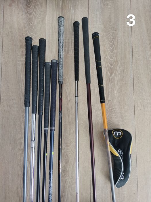 Клюшки для гольфу в хорошому стані
