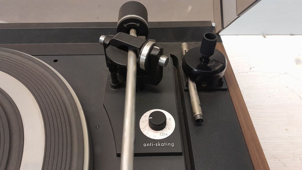 Gramofon DUAL CS 24  ( 1226 )