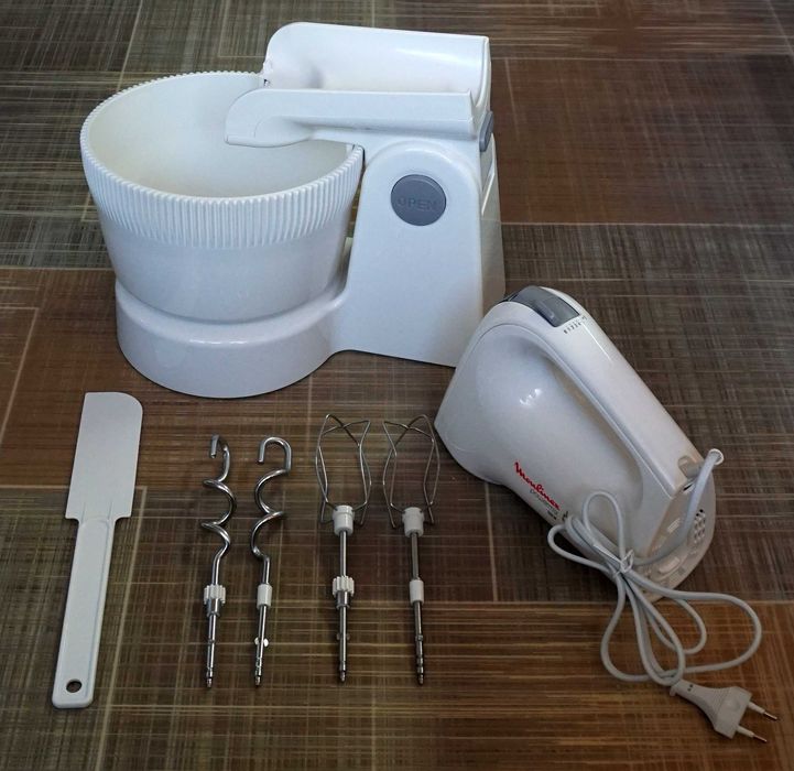 Миксер MOULINEX HM 615130