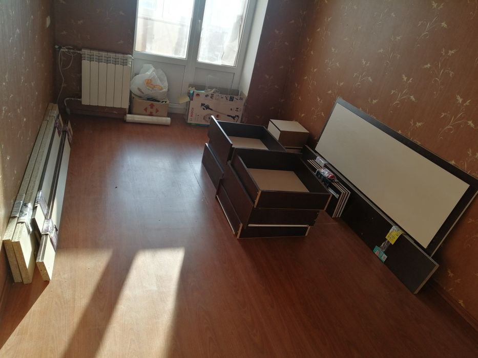 Продам двуспальную кровать