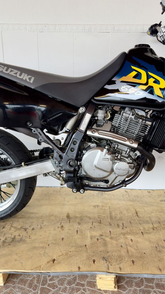 Suzuki dr 650 sm