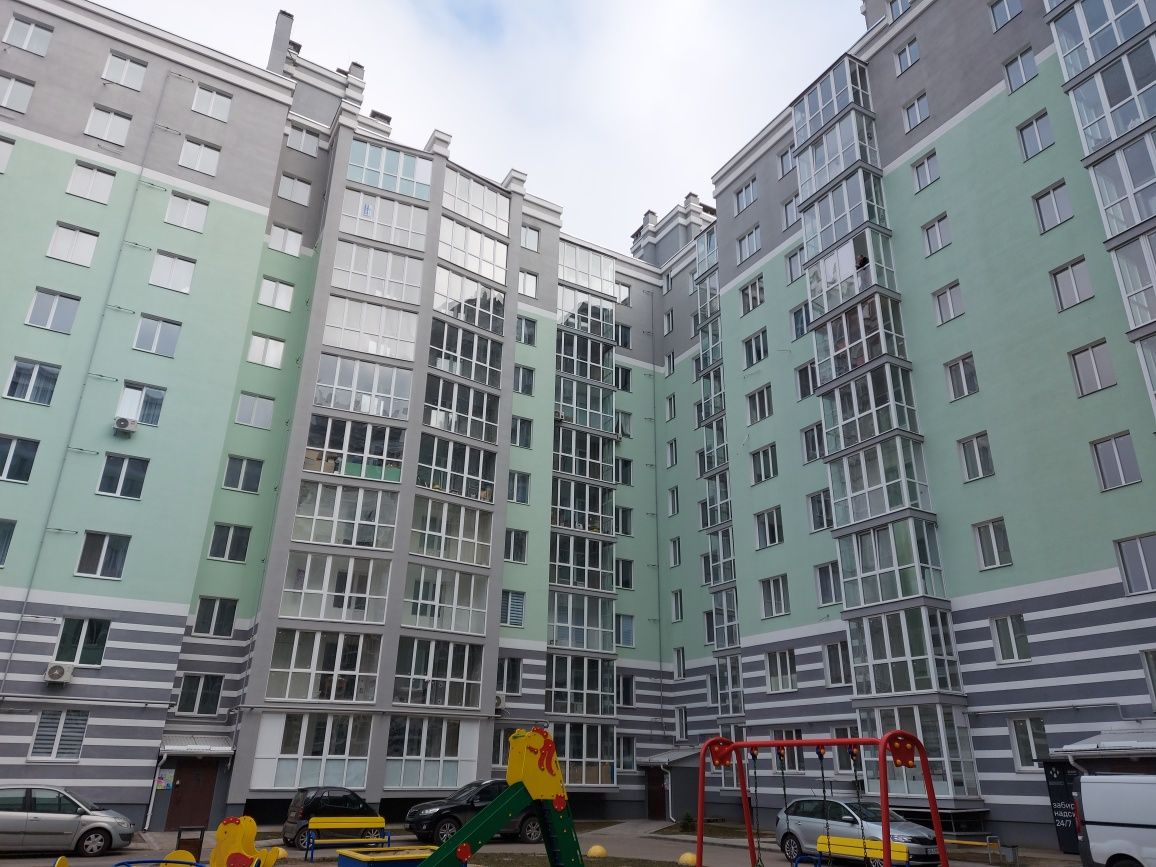 Терміновий продаж! 2-о кімнатна вул.Волковича. Котел, лічильники
