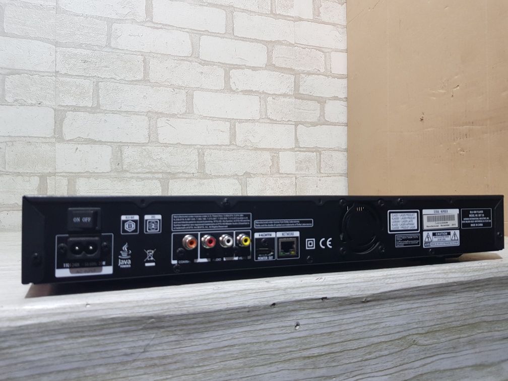 СD програвач/проигрыватель Harman/Kardon BDT 30,3D Blu-ray, DVD