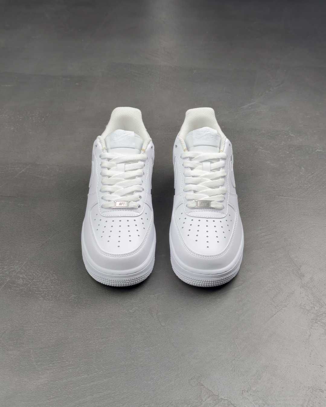 Кросівки Nike Air Force 1 Low '07 White