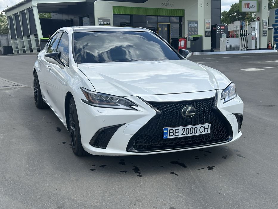 Lexus ES 350 2019