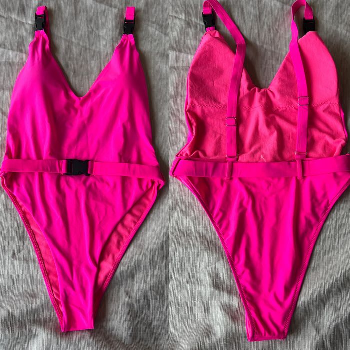 Купальник рожевий фуксія суцільний 46 48,цельный сдельный розовый слит