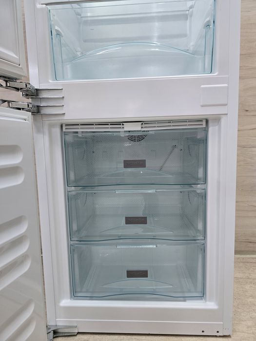 Холодильник Miele KFN37232™️ Супер.стан 2022рік DunaCool NoFrost