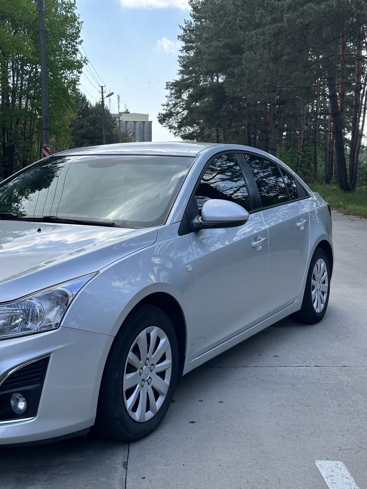 Chevrolet Cruze 2012