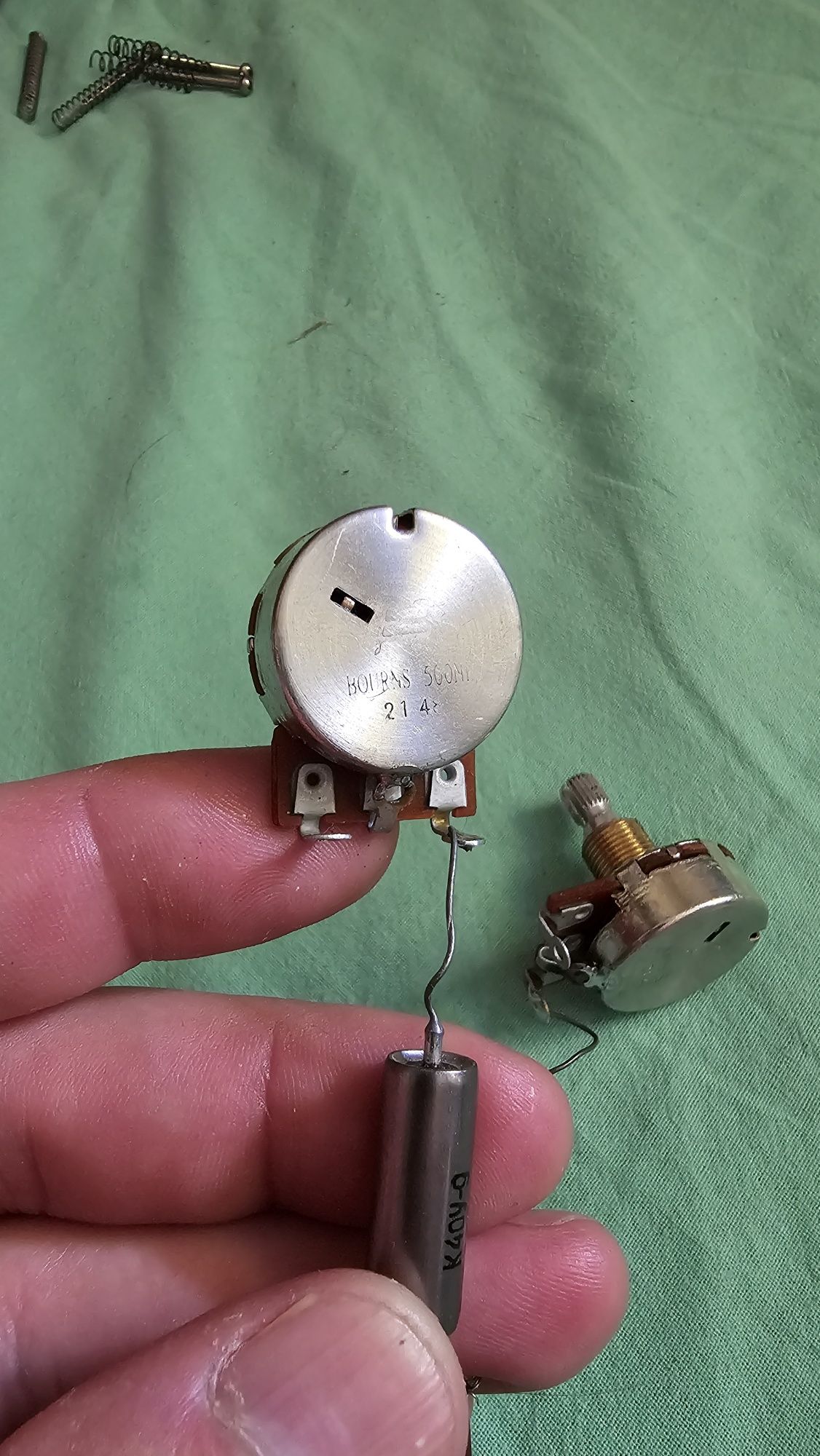 Сет Gibson 490t / 490r з потенціометрами Bourns