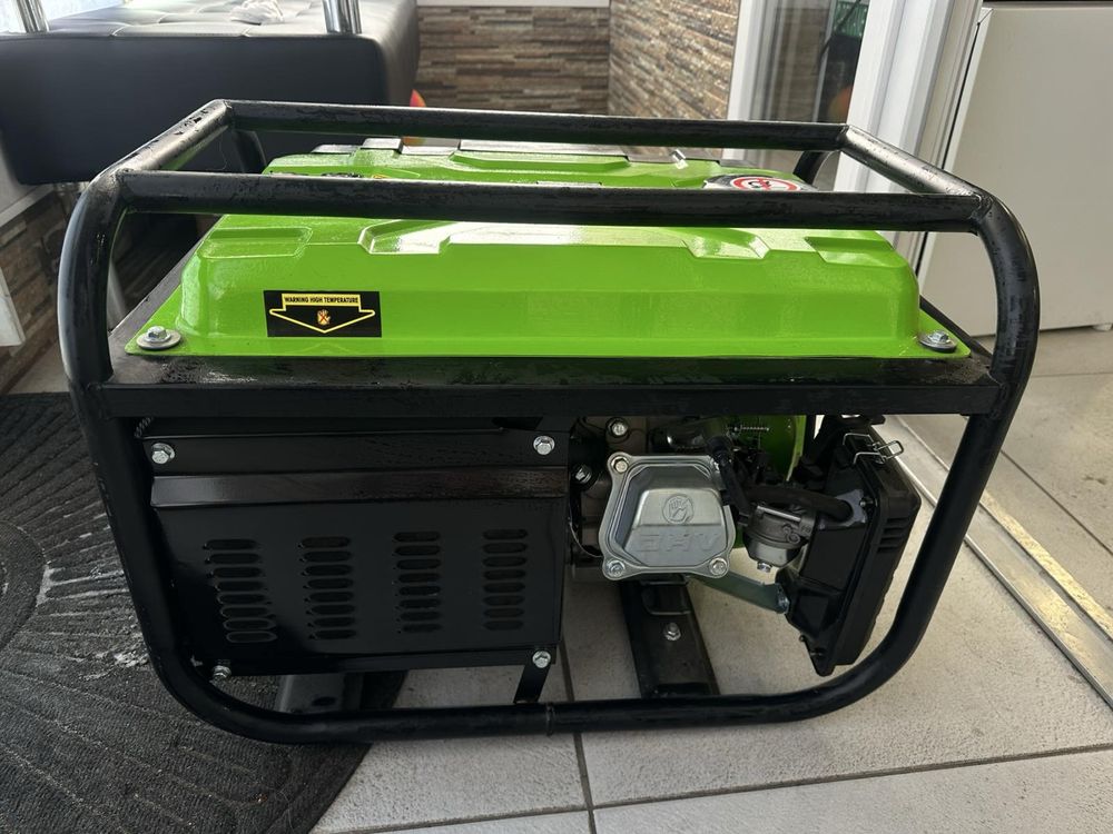 Генератор SIP 25133 Medusa T3000W Petrol Generator