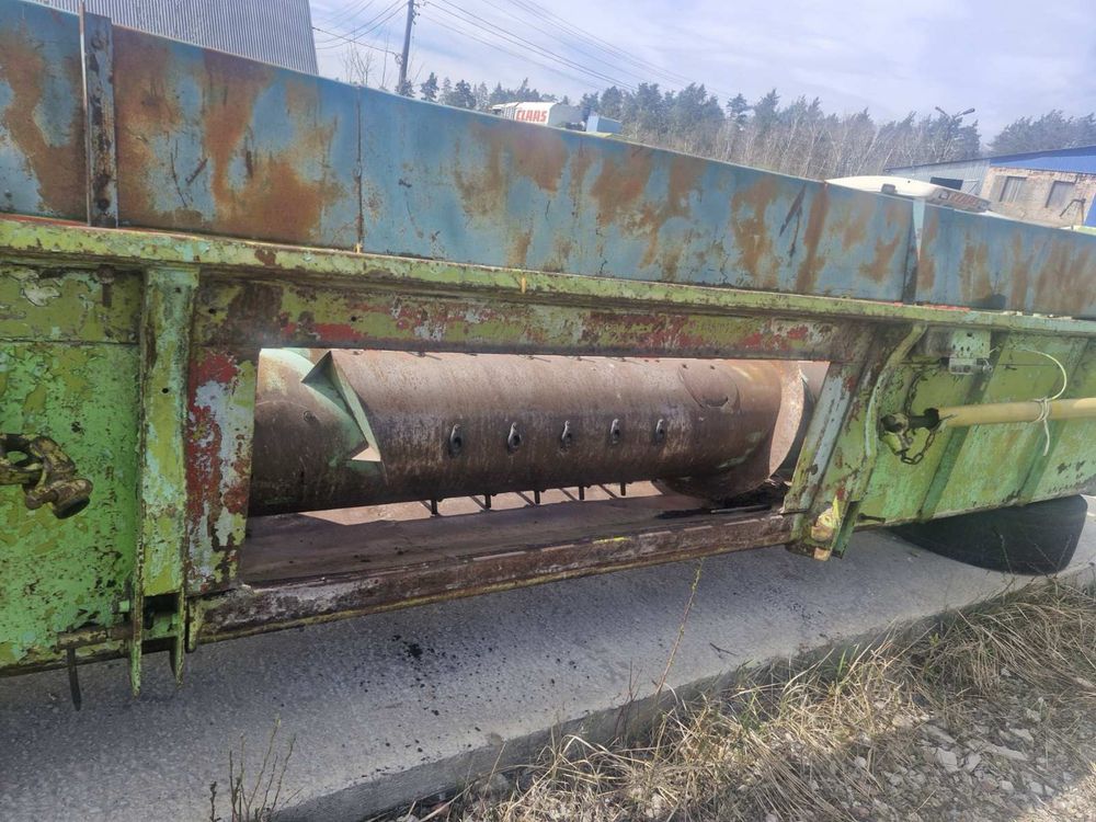 Зерновая жатка Клаас 6.1м