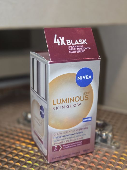 Nivea LUMINOUS630® Skin Glow