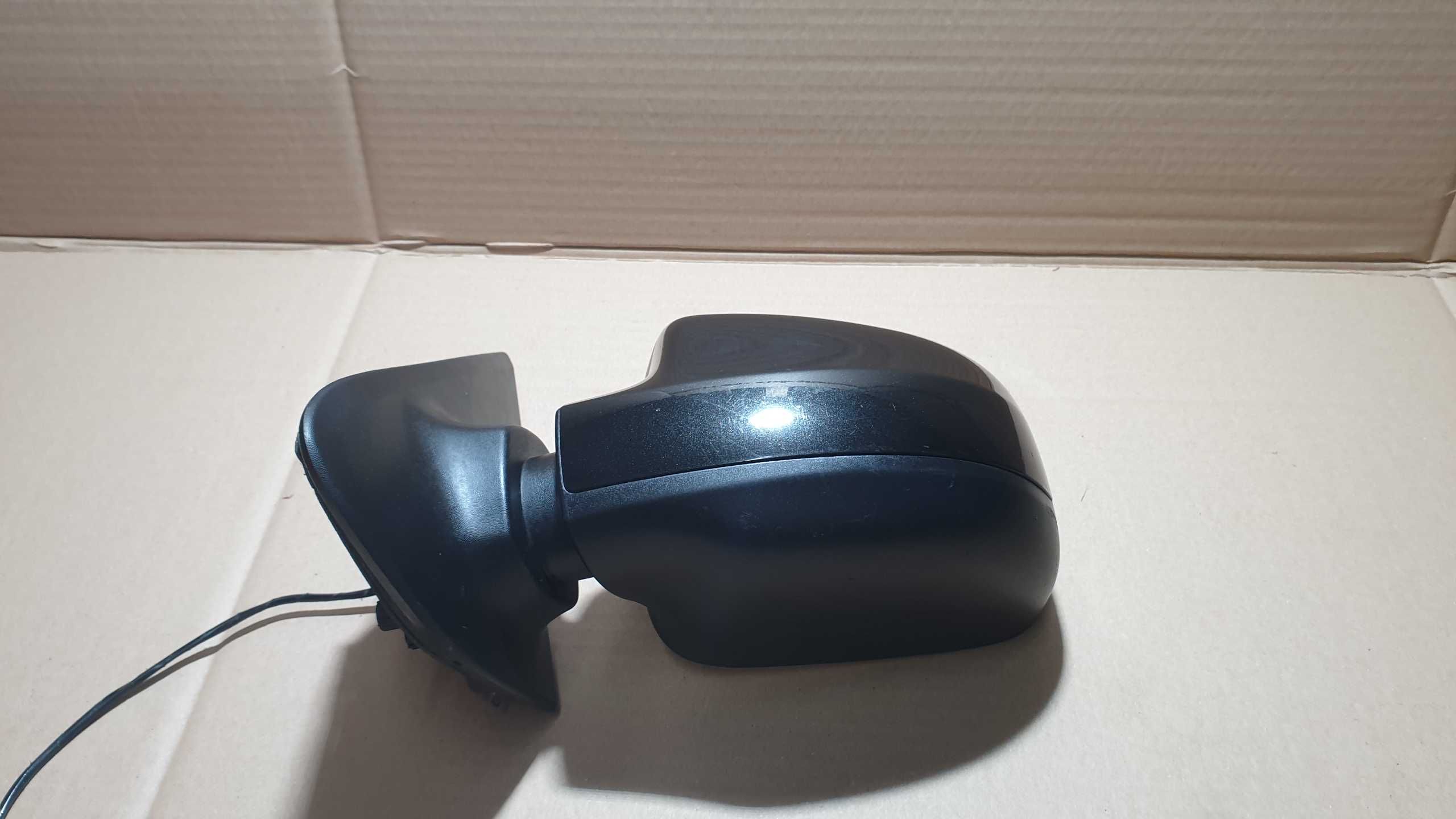 Dacia Sandero Stepway II 2 lewe lusterko 5 pin NV 676