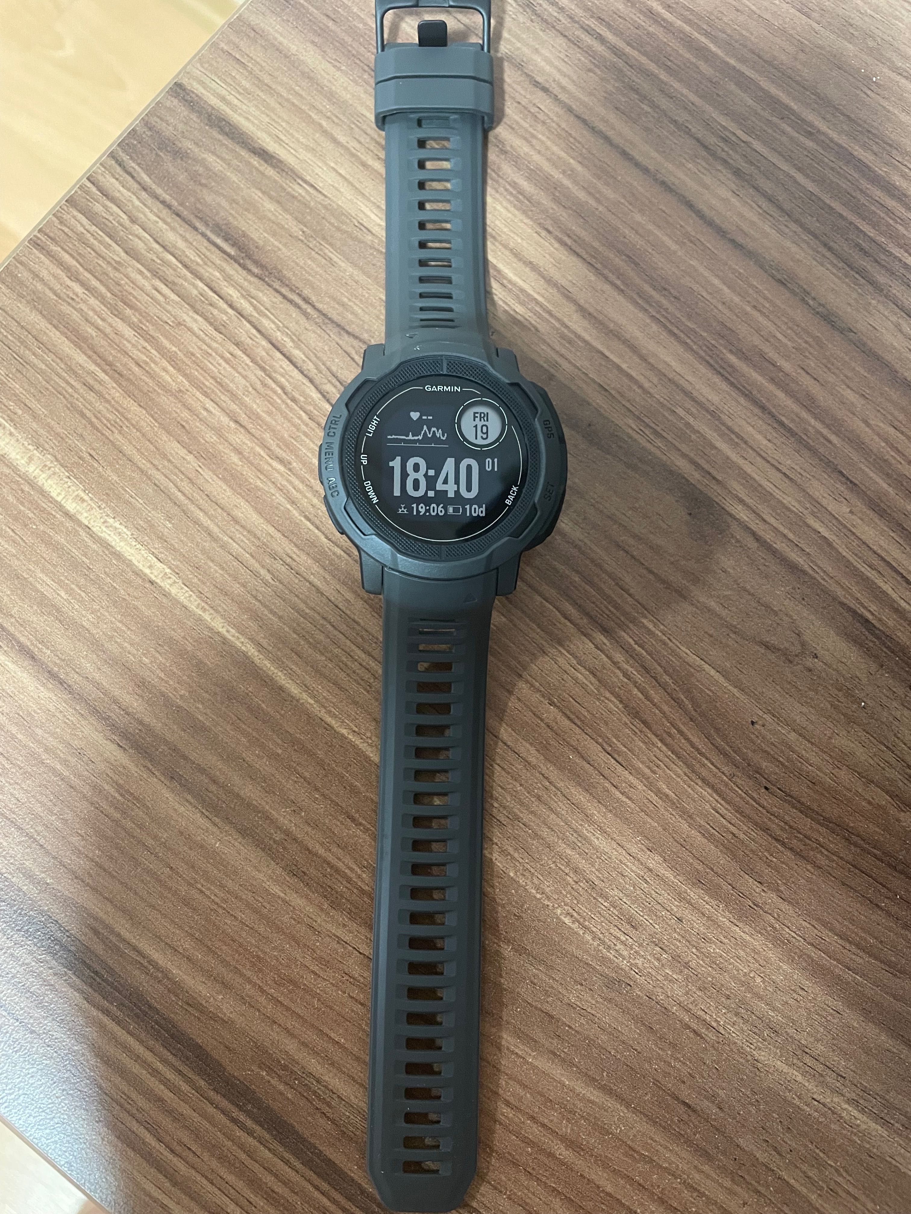Продам годинник Garmin Instinct 2 Standard Edition Graphite